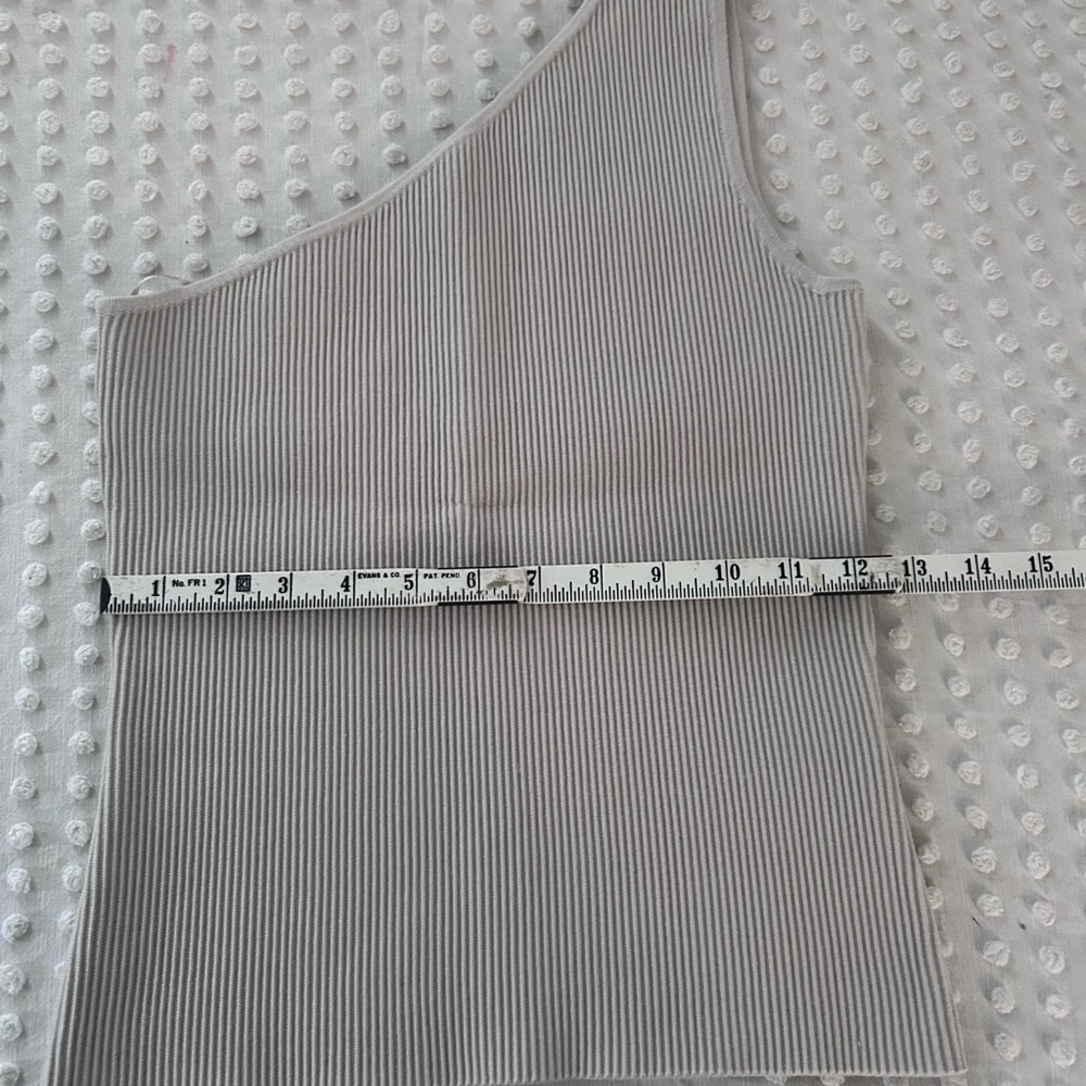 Gray Ribbed One-Shoulder Top - Picture 8 of 10